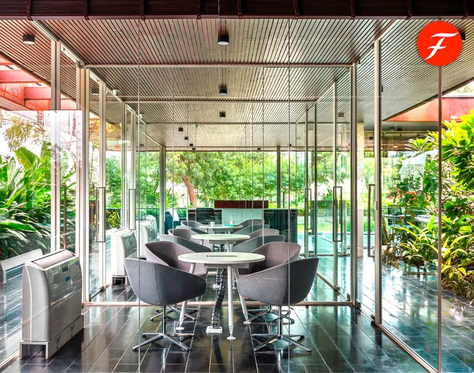 Modern Workspace