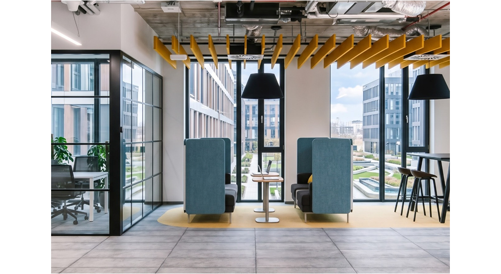 hüLounge informal acoustic seating area